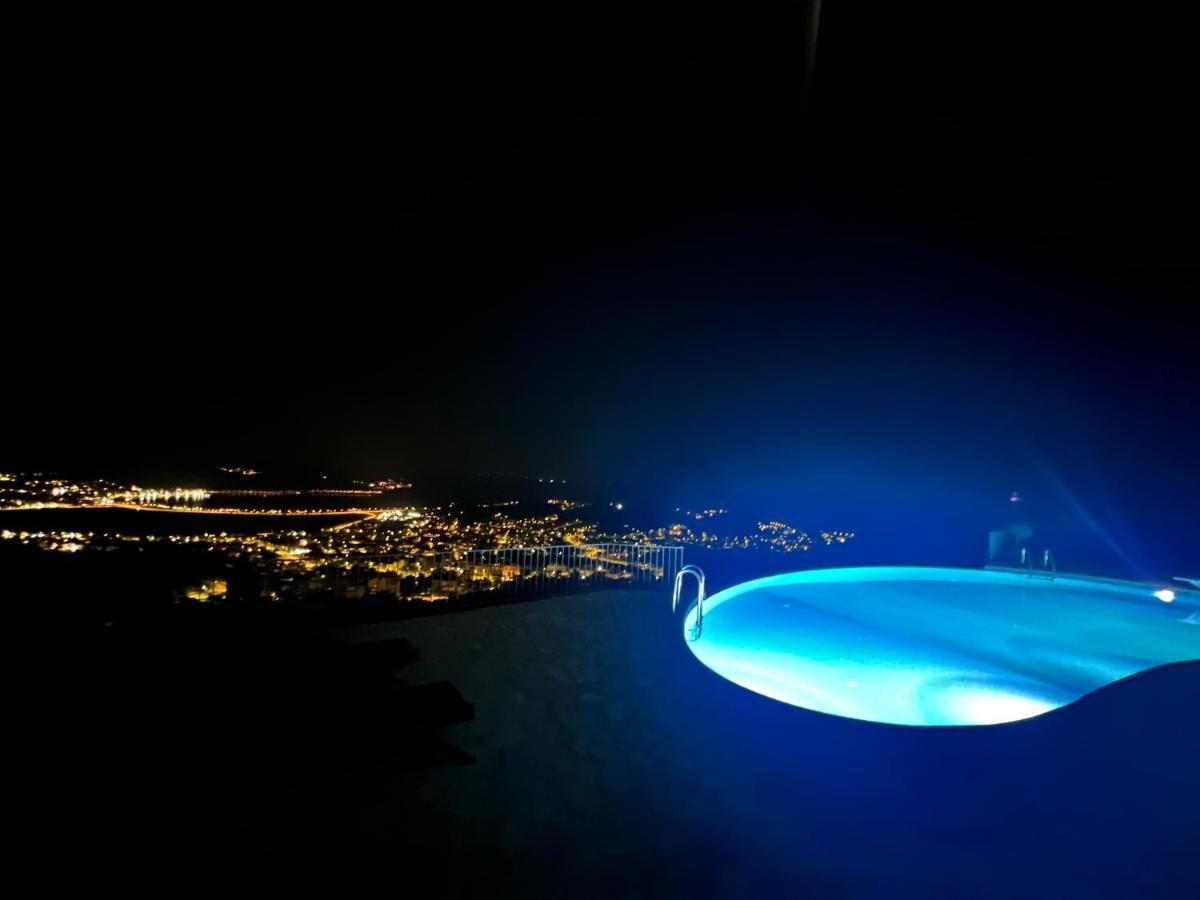 Endless Blue Villa Anavyssos Exterior photo
