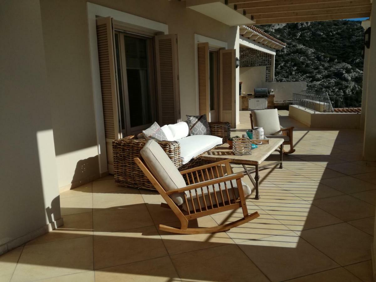 Endless Blue Villa Anavyssos Exterior photo